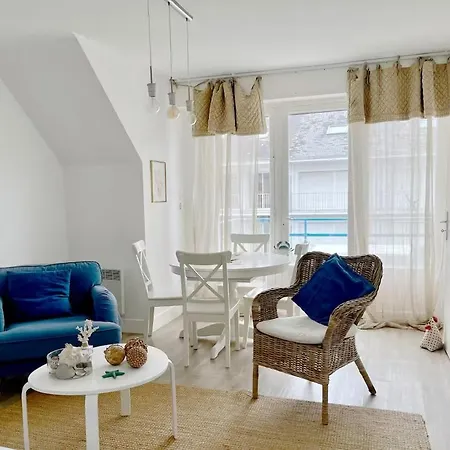 La Baule Plage Apartment *